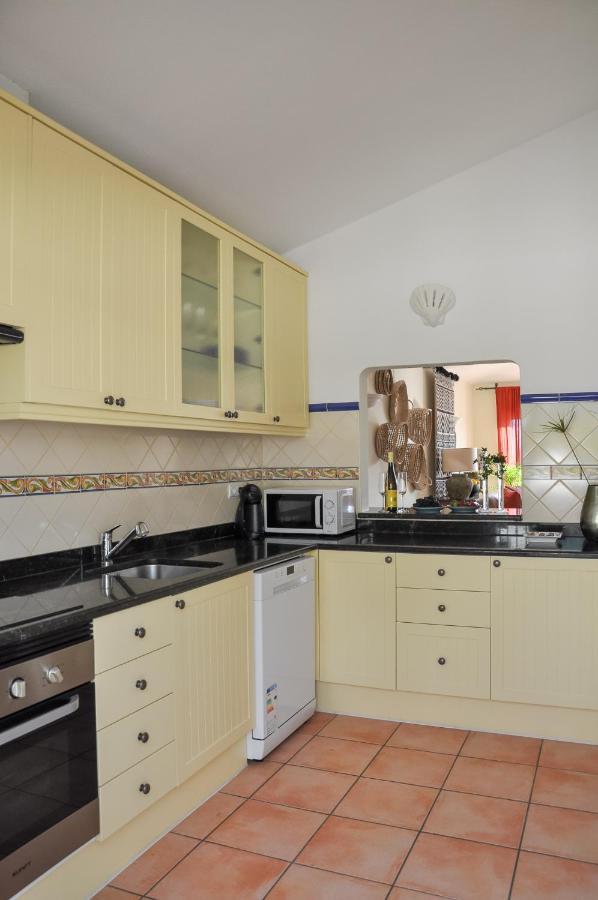 Casa Silwa - Chic 2Br Townhouse Duplex, 5Min To Beach & Pool Ferragudo  Eksteriør bilde